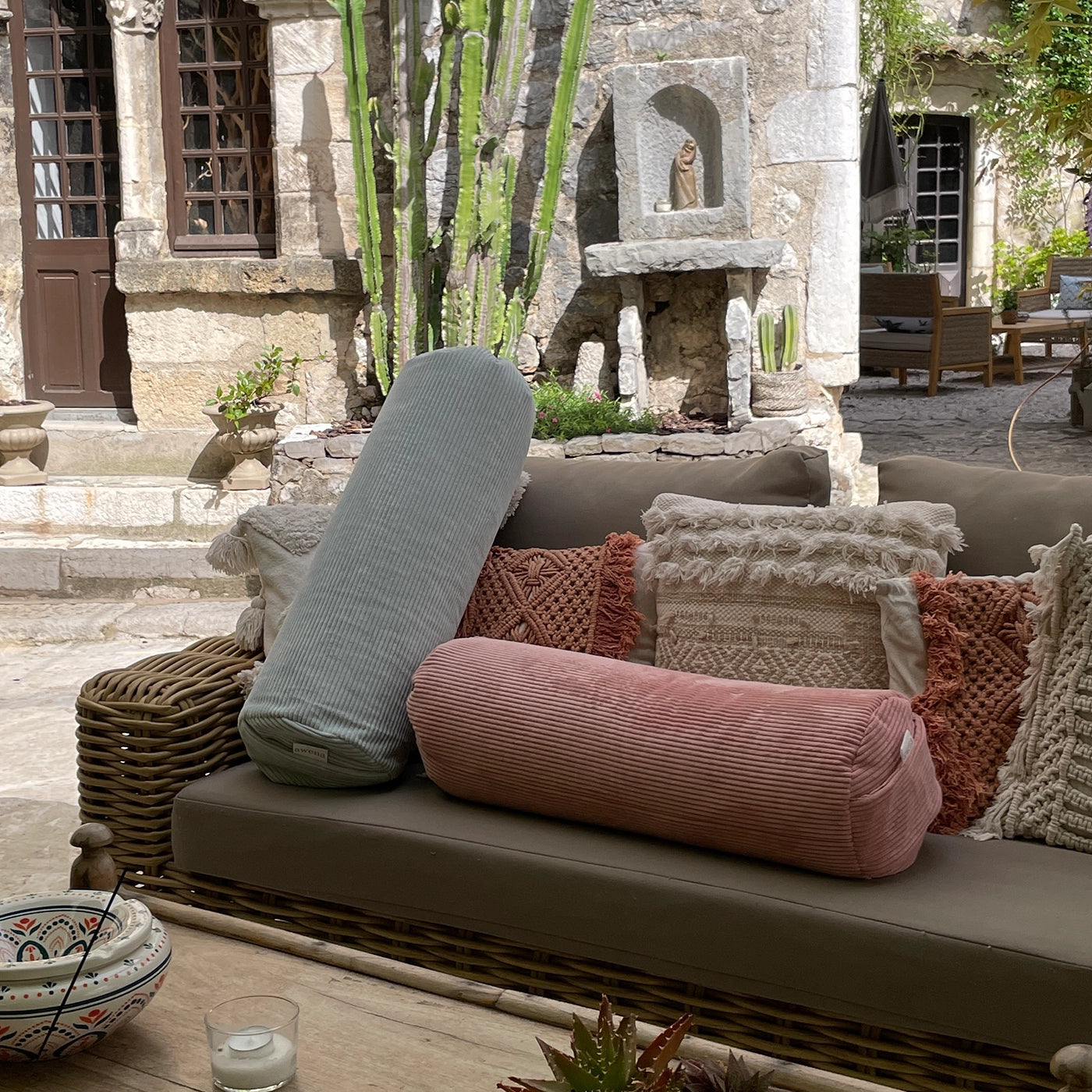 Bolster Palma - powder pink yoga cushion