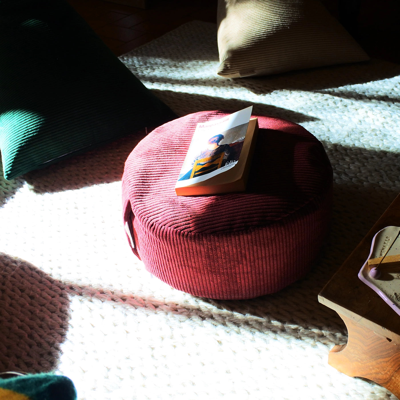 Zafu Tulum - Vine Meditation Cushion