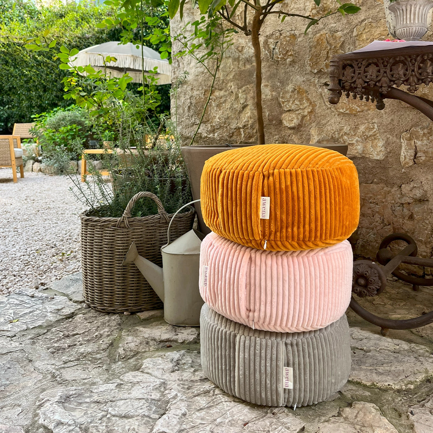 Zafu Cartagena - saffron meditation cushion