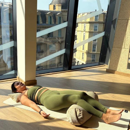 Bolster Tromso - coussin de yoga sable