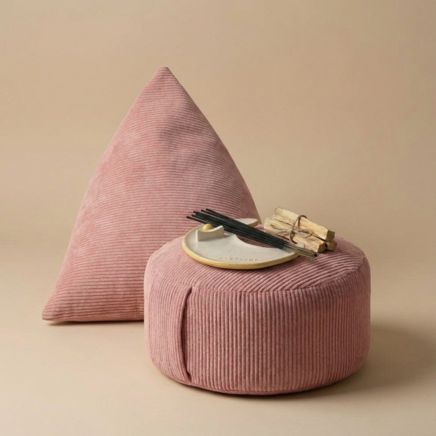 Kit de méditation complet - berlingot Palerme, zafu Osaka et porte-encens lune